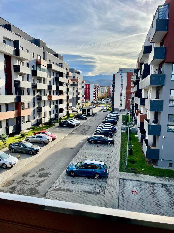Apartament Montsee Brașov